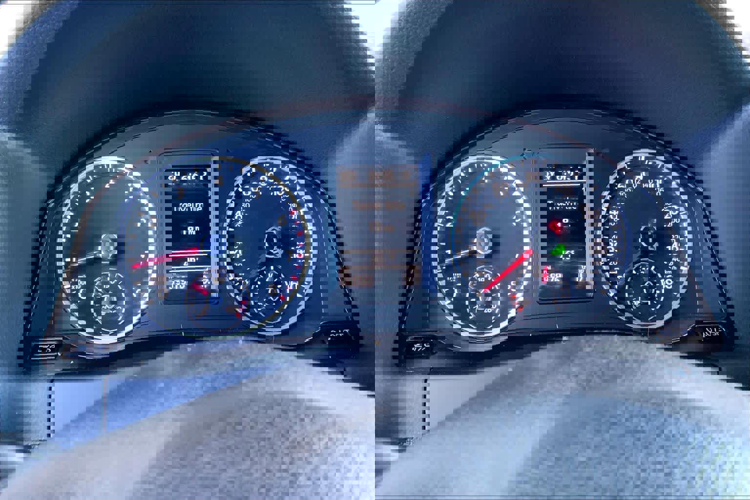 Used 2017 Volkswagen Tiguan Wolfsburg Edition image 25