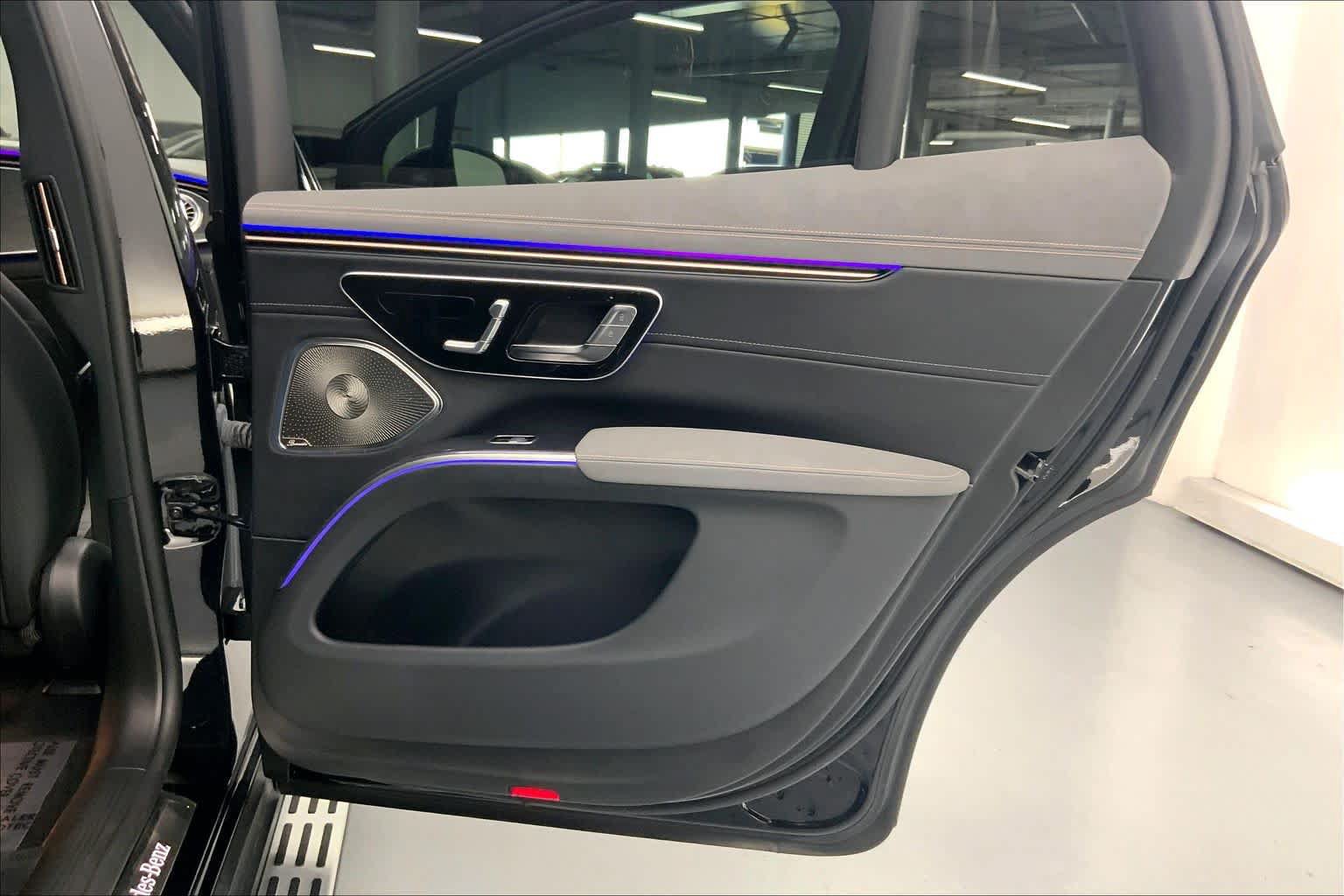 Certified 2023 Mercedes-Benz EQS 450+ SUV image 12