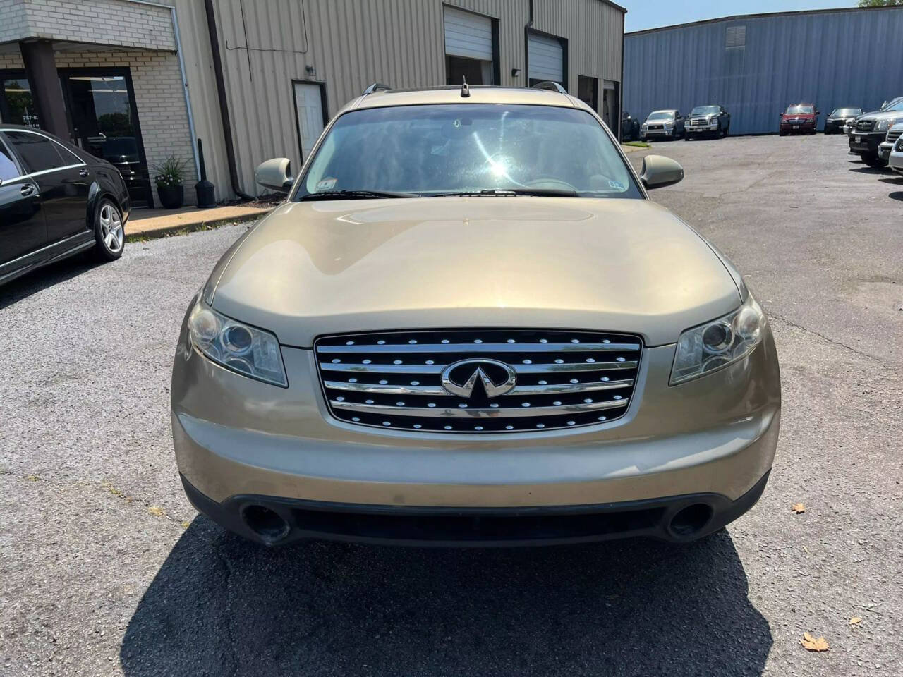 Used 2005 INFINITI FX35 AWD image 8