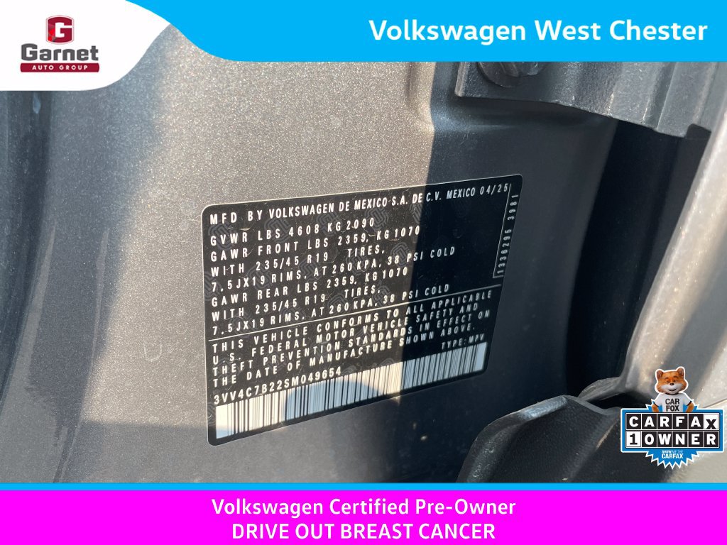 Certified 2025 Volkswagen Taos SEL AWD/4WD image 15