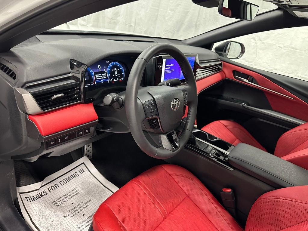 Used 2025 Toyota Camry XSE FWD image 15
