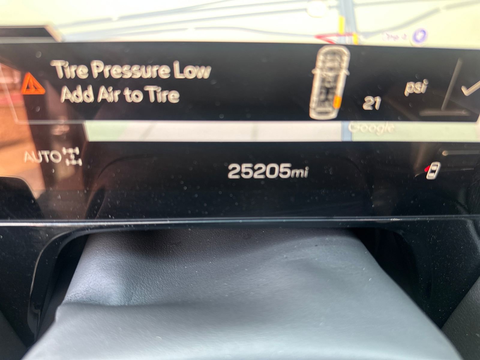 Used 2025 GMC Yukon Denali image 16