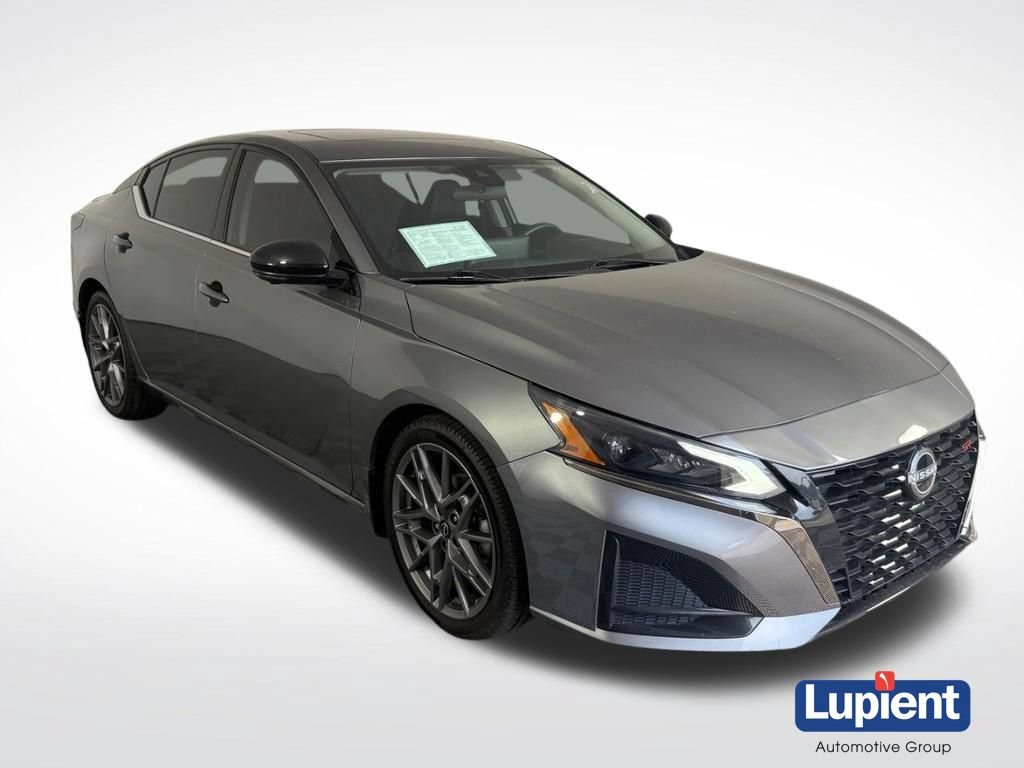Used 2023 Nissan Altima 2.0 SR
