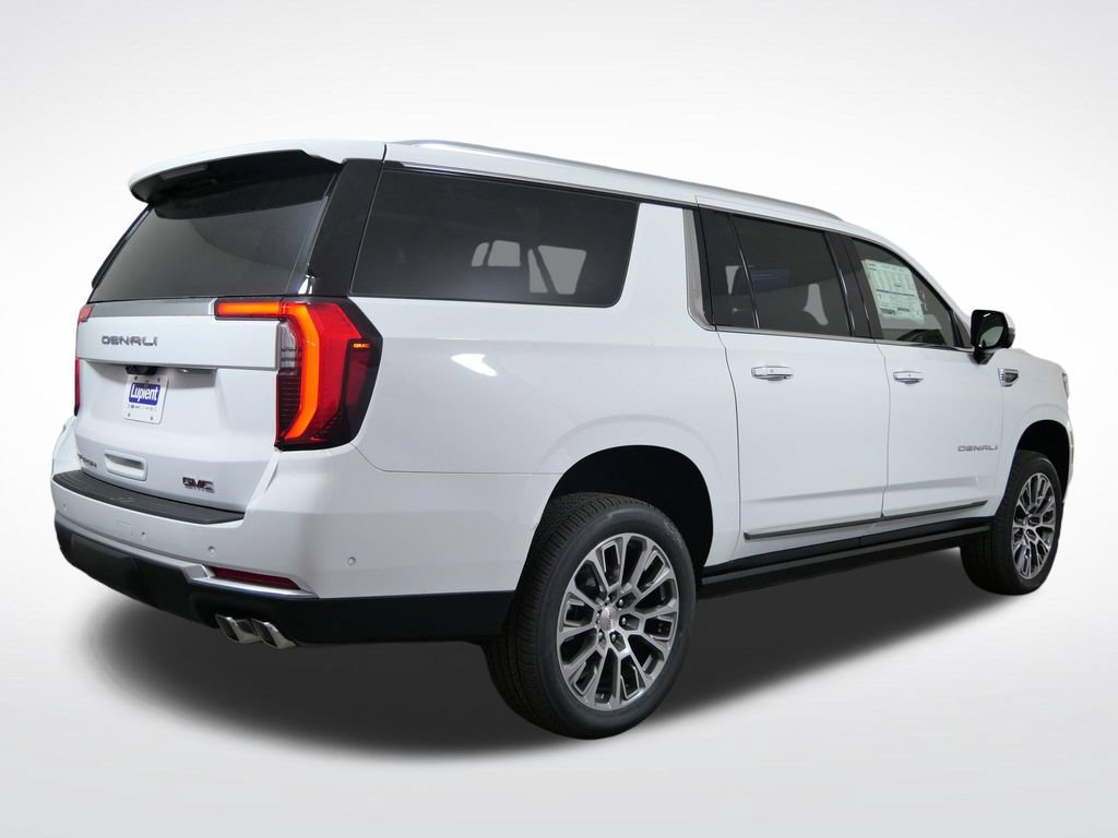 New 2026 GMC Yukon XL Denali w/ Denali Reserve Package AWD/4WD image 2