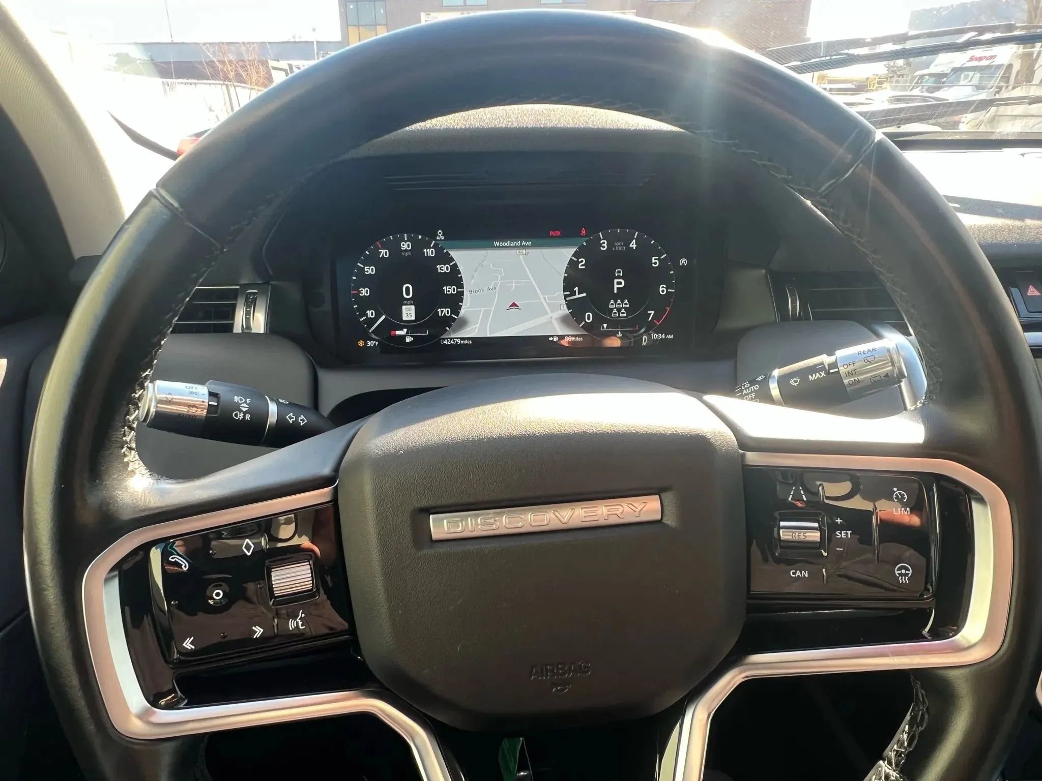 Used 2021 Land Rover Discovery Sport SE image 15