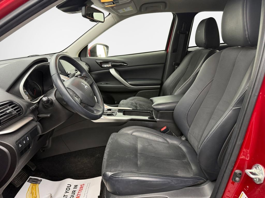 Used 2023 Mitsubishi Eclipse Cross SEL image 12