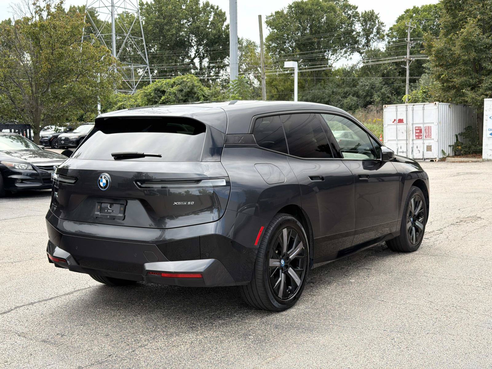 Certified 2024 BMW iX xDrive50 w/ Sport Package AWD/4WD image 5