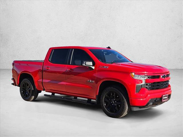 Used 2023 Chevrolet Silverado 1500 RST AWD/4WD image 3