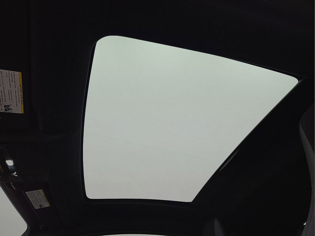 Used 2020 Jaguar F-TYPE Coupe image 22