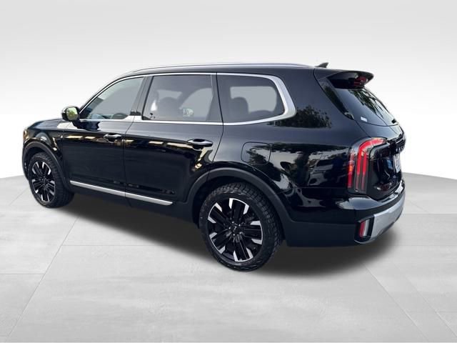 Used 2023 Kia Telluride SX image 3