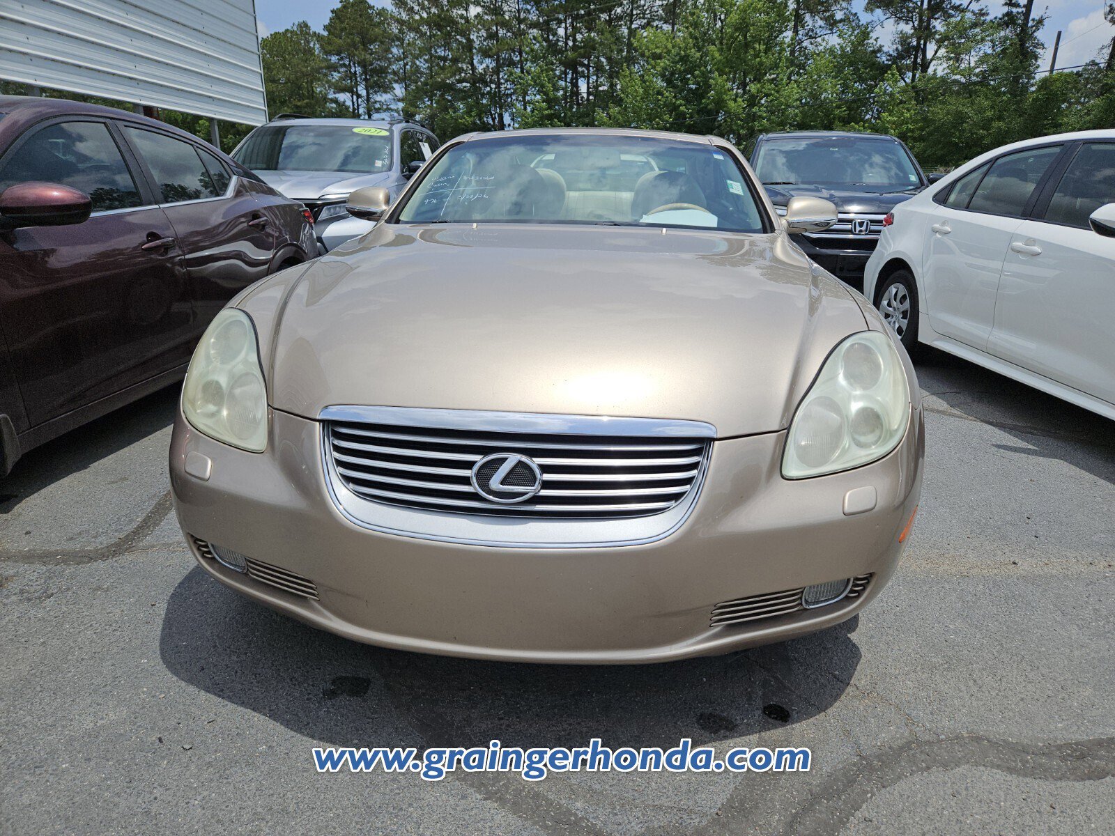 Used 2002 Lexus SC 430 Convertible RWD image 3