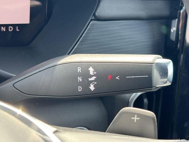 New 2025 GMC Acadia Elevation image 16