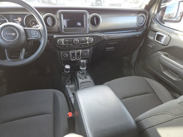 Used 2023 Jeep Wrangler Willys image 25