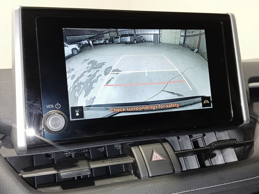 Used 2025 Toyota RAV4 LE AWD/4WD image 23