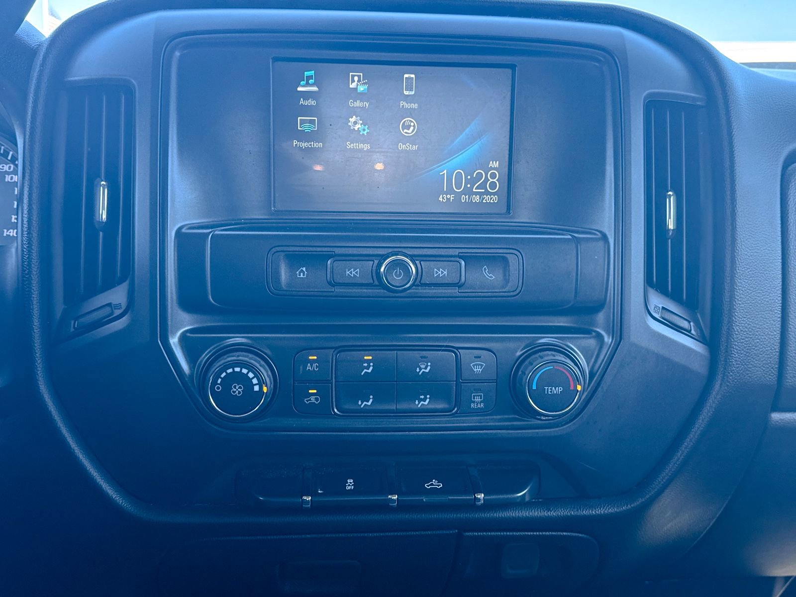 Used 2018 Chevrolet Silverado 1500 Custom w/ Custom Value Package image 24