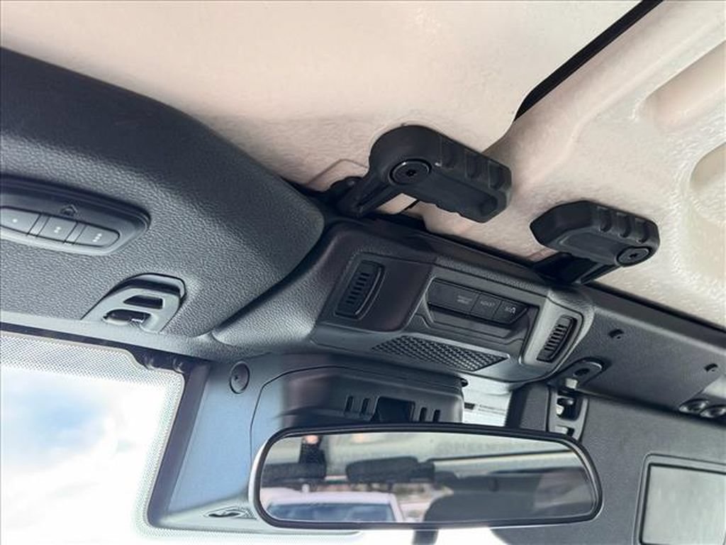 Used 2024 Jeep Wrangler Unlimited AWD/4WD image 34