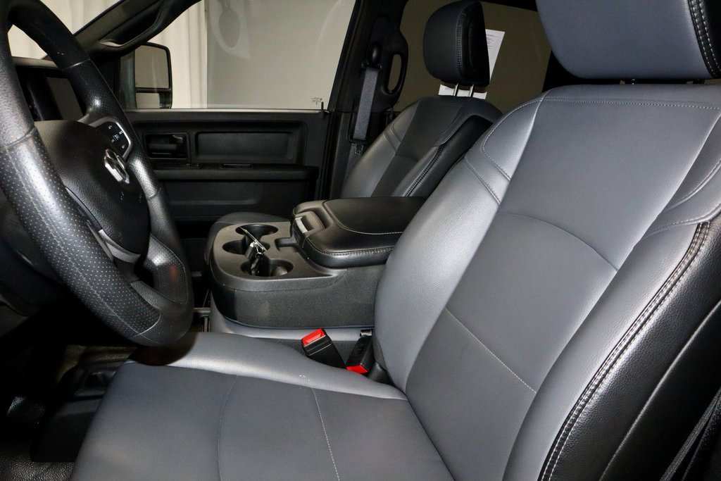 Used 2024 RAM 3500 Tradesman image 23