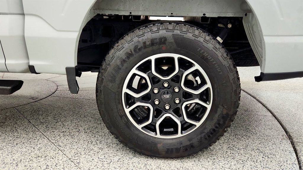 Used 2023 Ford F150 XLT w/ Equipment Group 302A High image 9