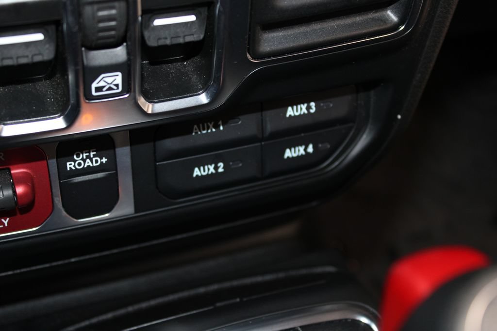 Used 2025 Jeep Wrangler Unlimited Sport S 4xe AWD/4WD image 45