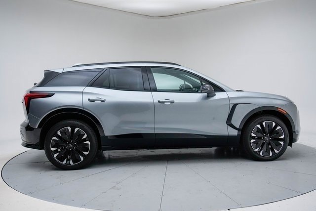 New 2026 Chevrolet Blazer EV RS w/ LPO, All-Weather Mat Package image 9