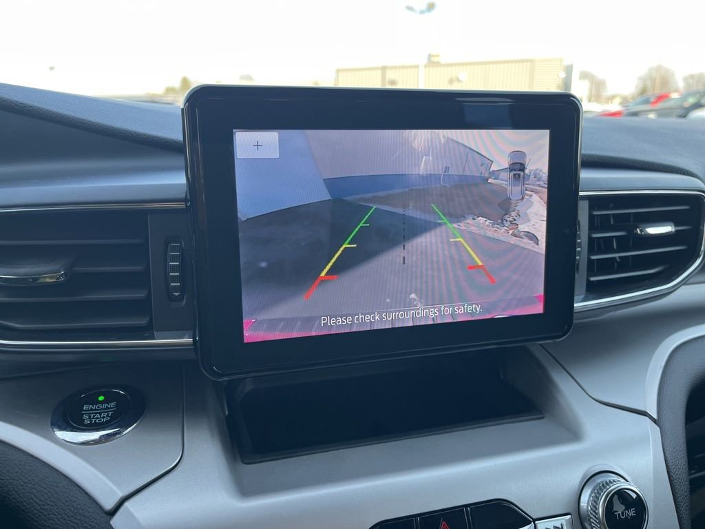 Used 2021 Ford Explorer XLT w/ Equipment Group 202A image 18