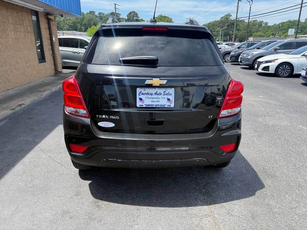 Used 2020 Chevrolet Trax LT w/ Driver Confidence Package AWD/4WD image 6