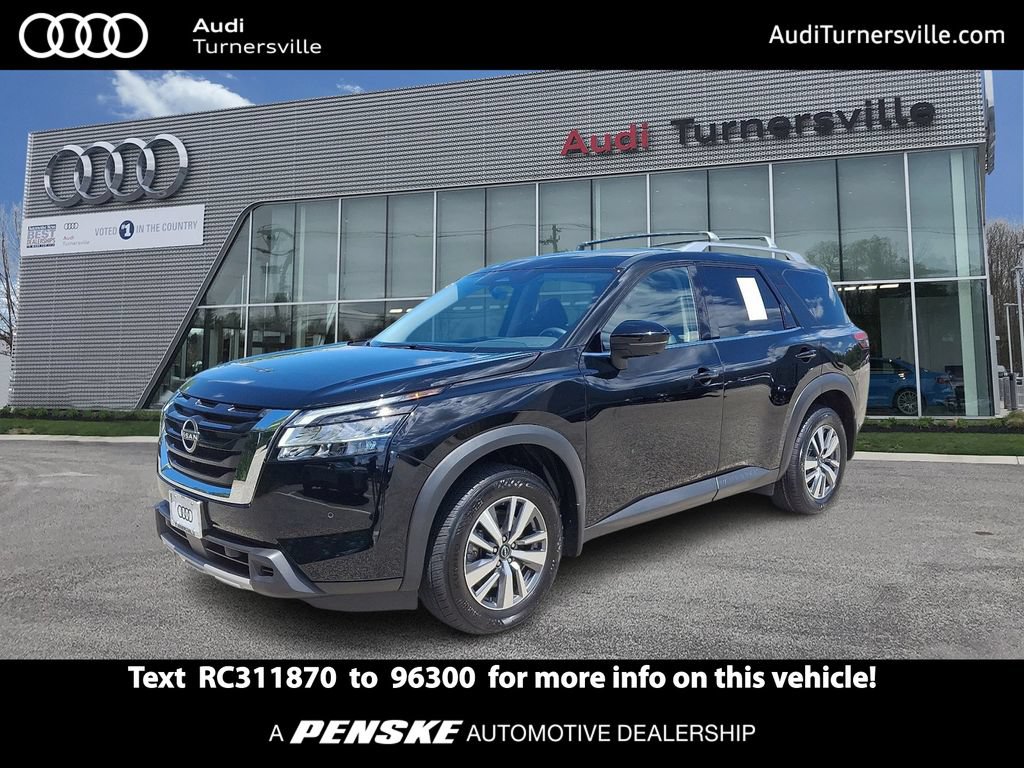 Used 2024 Nissan Pathfinder SL