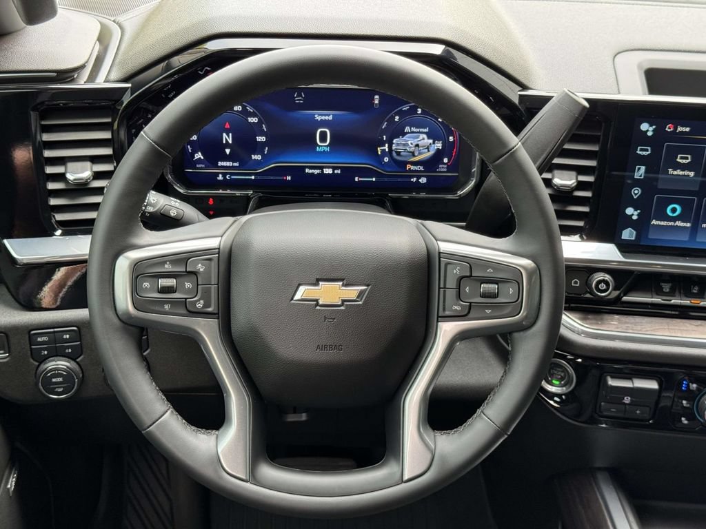 Used 2024 Chevrolet Silverado 2500 LTZ w/ LTZ Convenience Package AWD/4WD image 10