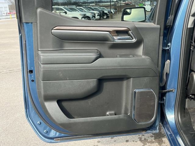 Used 2024 Chevrolet Silverado 1500 LT image 22