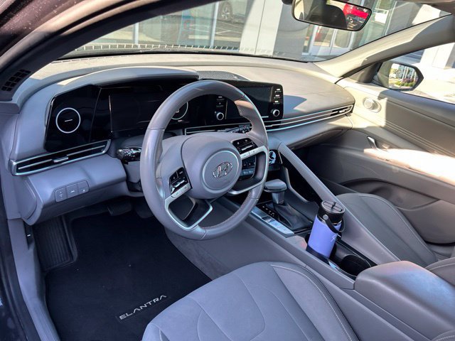 Used 2021 Hyundai Elantra SEL w/ Convenience Package FWD image 17