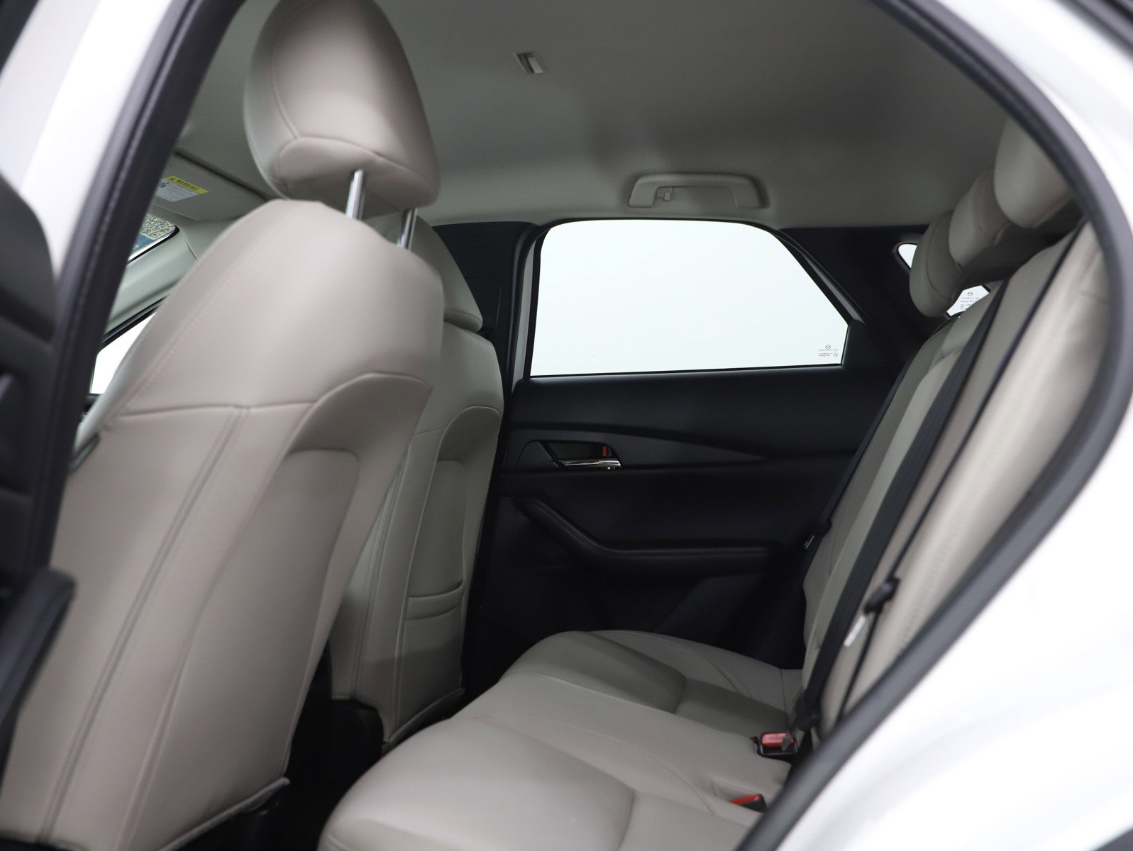 Used 2023 MAZDA CX-30 AWD 2.5 S w/ Preferred Package image 17