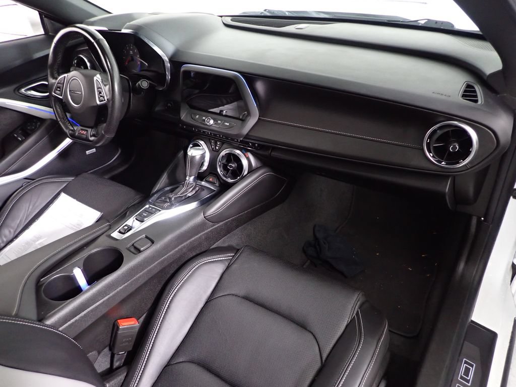Used 2022 Chevrolet Camaro SS w/ LPO, Ground Effects Package RWD image 35