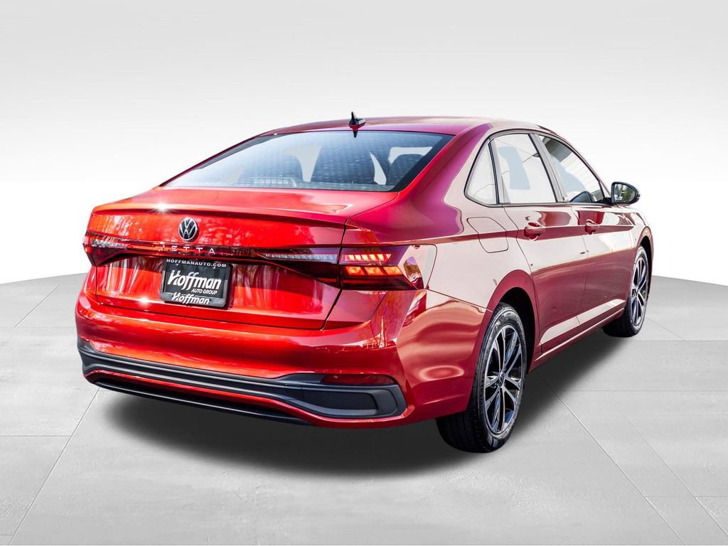Used 2025 Volkswagen Jetta Sport FWD image 4