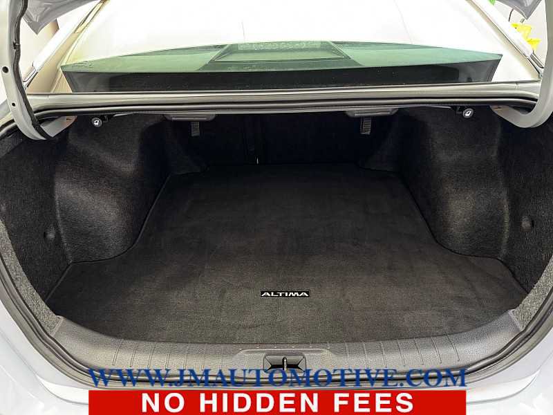 Used 2024 Nissan Altima 2.5 SR w/ SR Premium Package AWD/4WD image 17