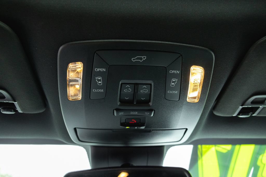 Certified 2026 Toyota Sienna XSE AWD/4WD image 25