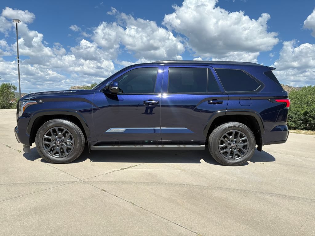 Used 2026 Toyota Sequoia Platinum AWD/4WD image 3