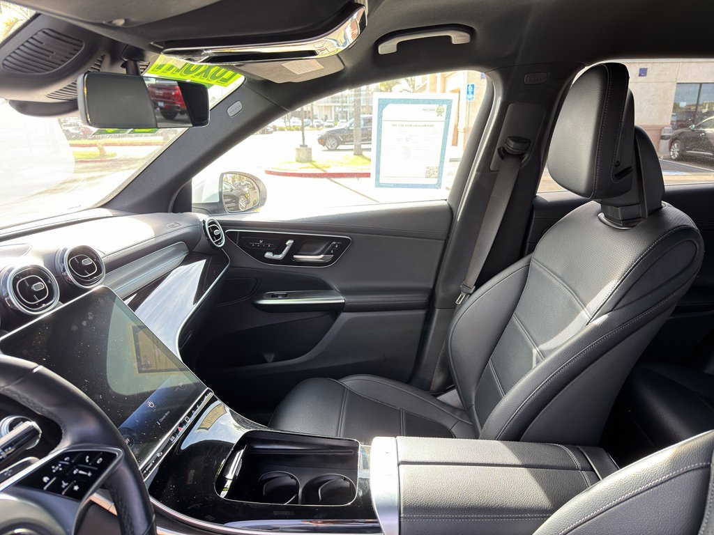 Used 2024 Mercedes-Benz GLC 300 300 Sport Utility image 15