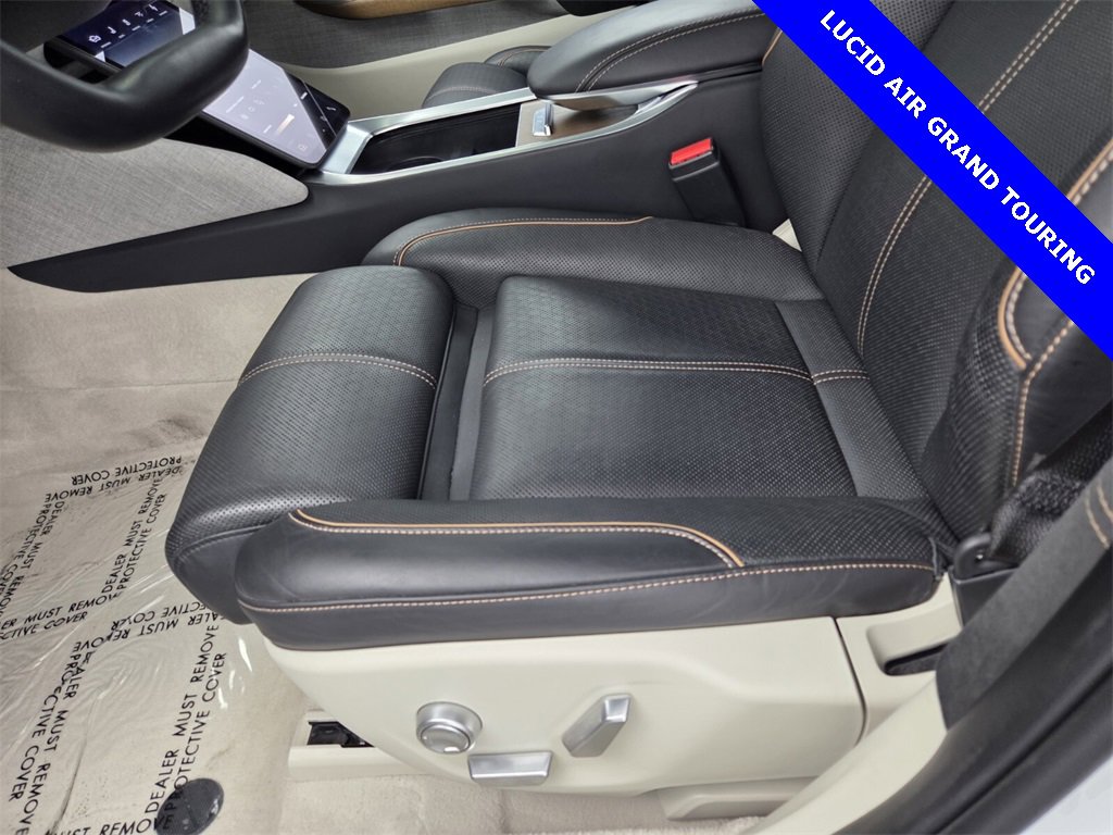 Used 2022 Lucid Air Grand Touring image 34