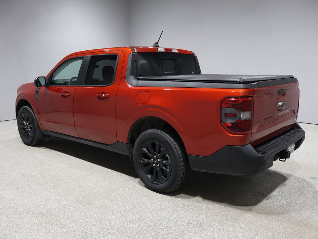Used 2024 Ford Maverick Lariat w/ Black Appearance Package image 8