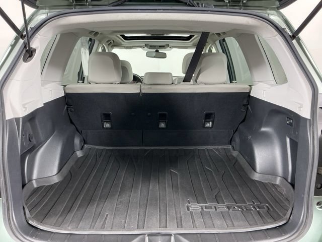 Used 2014 Subaru Forester 2.5i Limited AWD/4WD image 28