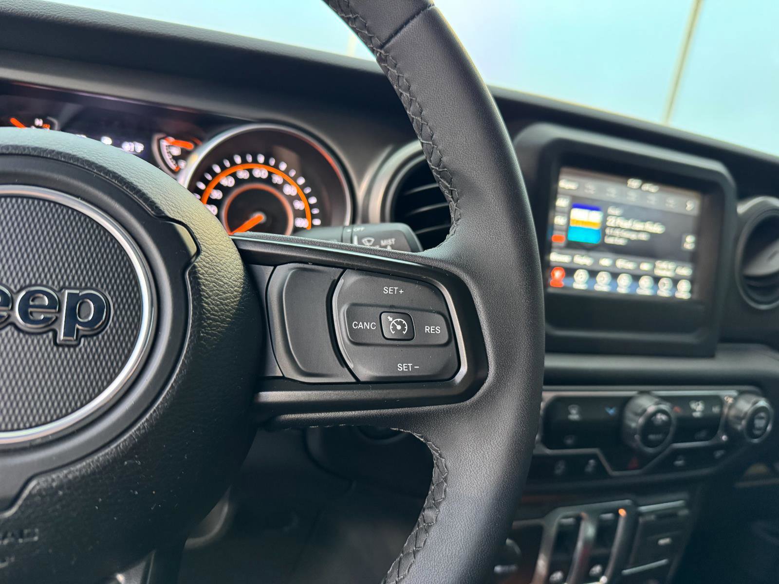 Used 2023 Jeep Wrangler Sport S image 13