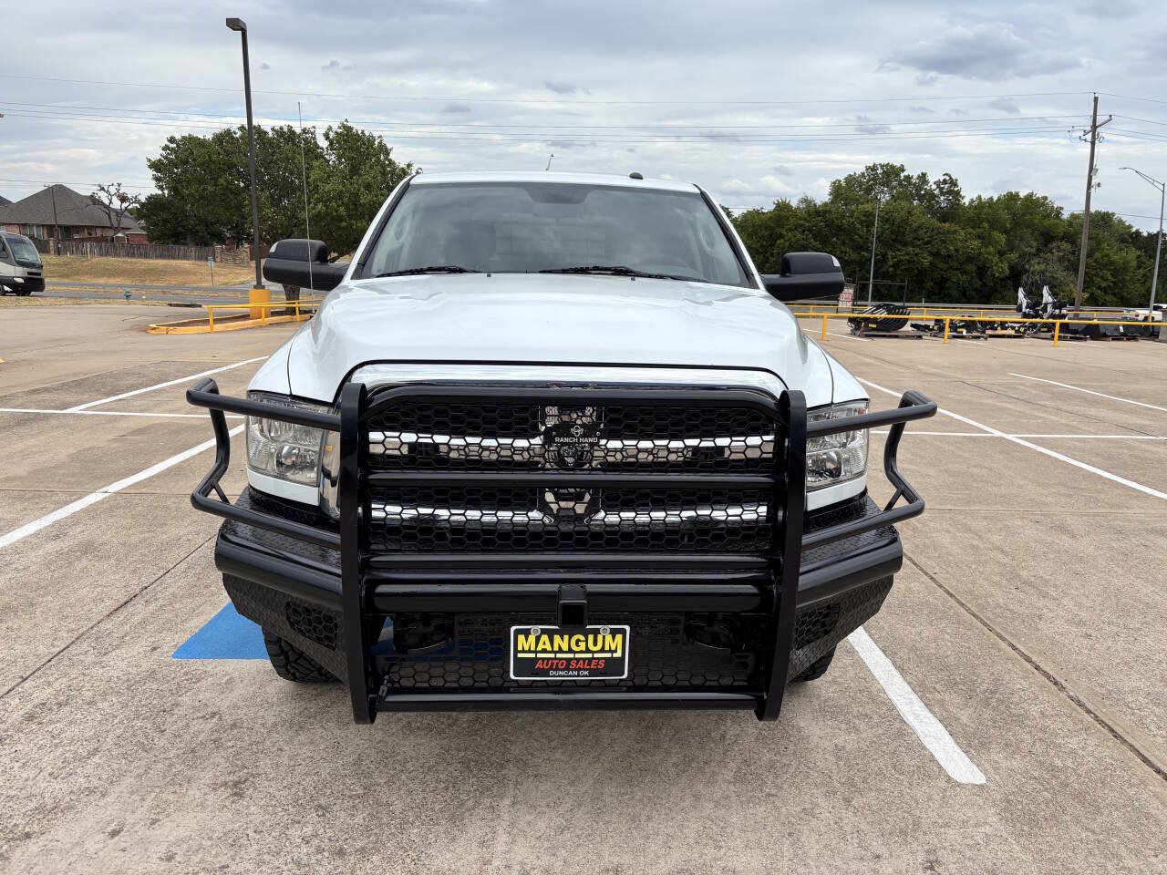 Used 2017 RAM 2500 Tradesman w/ Chrome Appearance Group AWD/4WD image 6