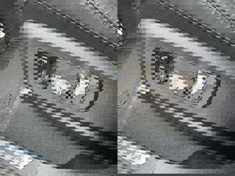 Used 2026 BMW X6 M60i image 8