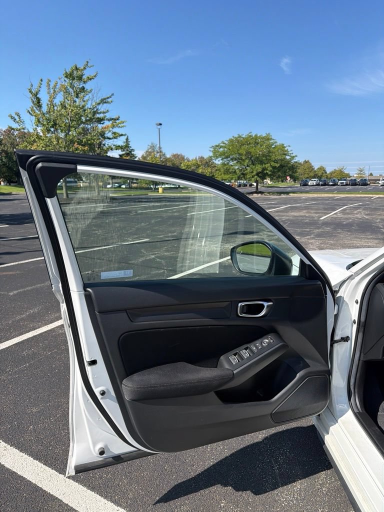 Certified 2025 Honda Civic Sport image 11
