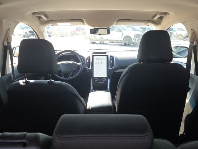 Certified 2022 Ford Edge SE w/ Black Appearance Package image 14