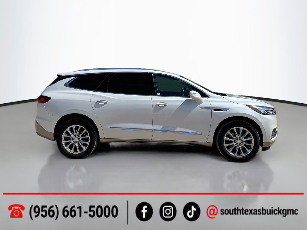 Used 2021 Buick Enclave Essence w/ Sound and Sites Package FWD image 9