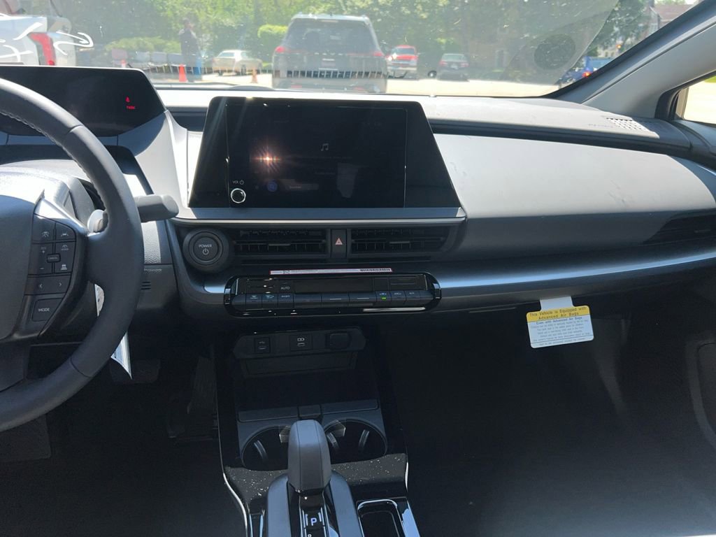 New 2026 Toyota Prius LE FWD image 11