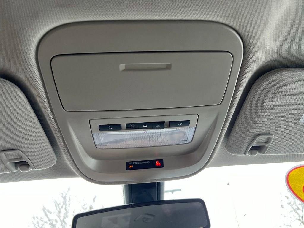 Used 2018 Chevrolet Colorado LT w/ LT Convenience Package image 32