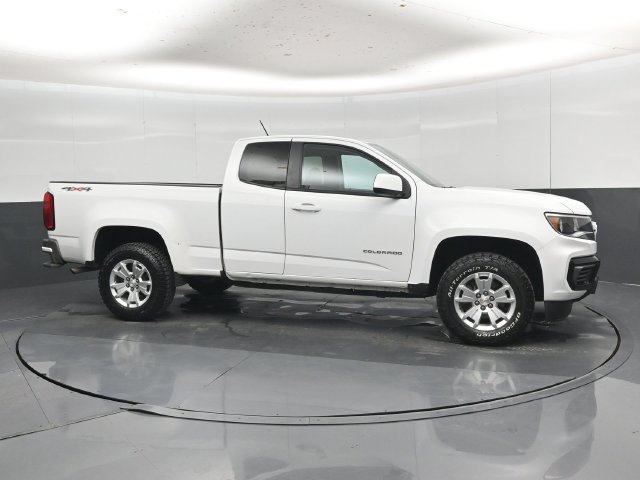 Used 2022 Chevrolet Colorado LT w/ Fleet Safety Package AWD/4WD image 31