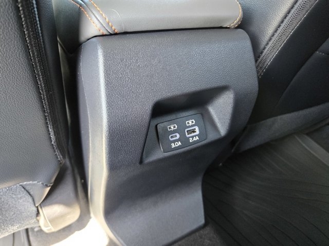 Used 2025 Subaru Crosstrek 2.5i Limited AWD/4WD image 30